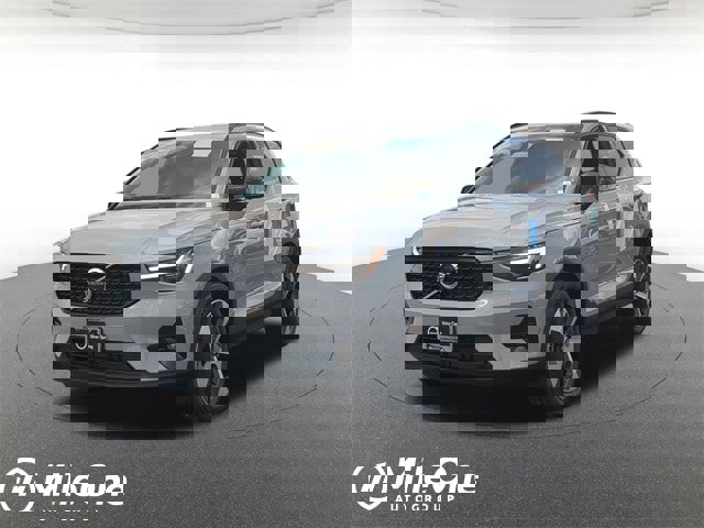 Certified 2026 Volvo XC40 B5 Plus w/ Protection Package Premier