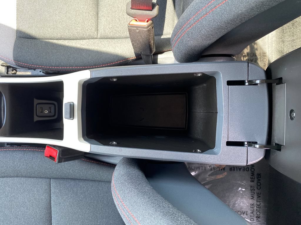 Used 2019 Chevrolet Bolt LT FWD image 25