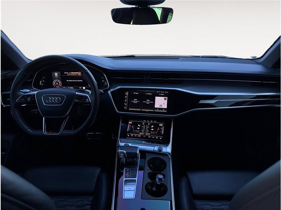 Used 2022 Audi RS 6 AWD/4WD image 10