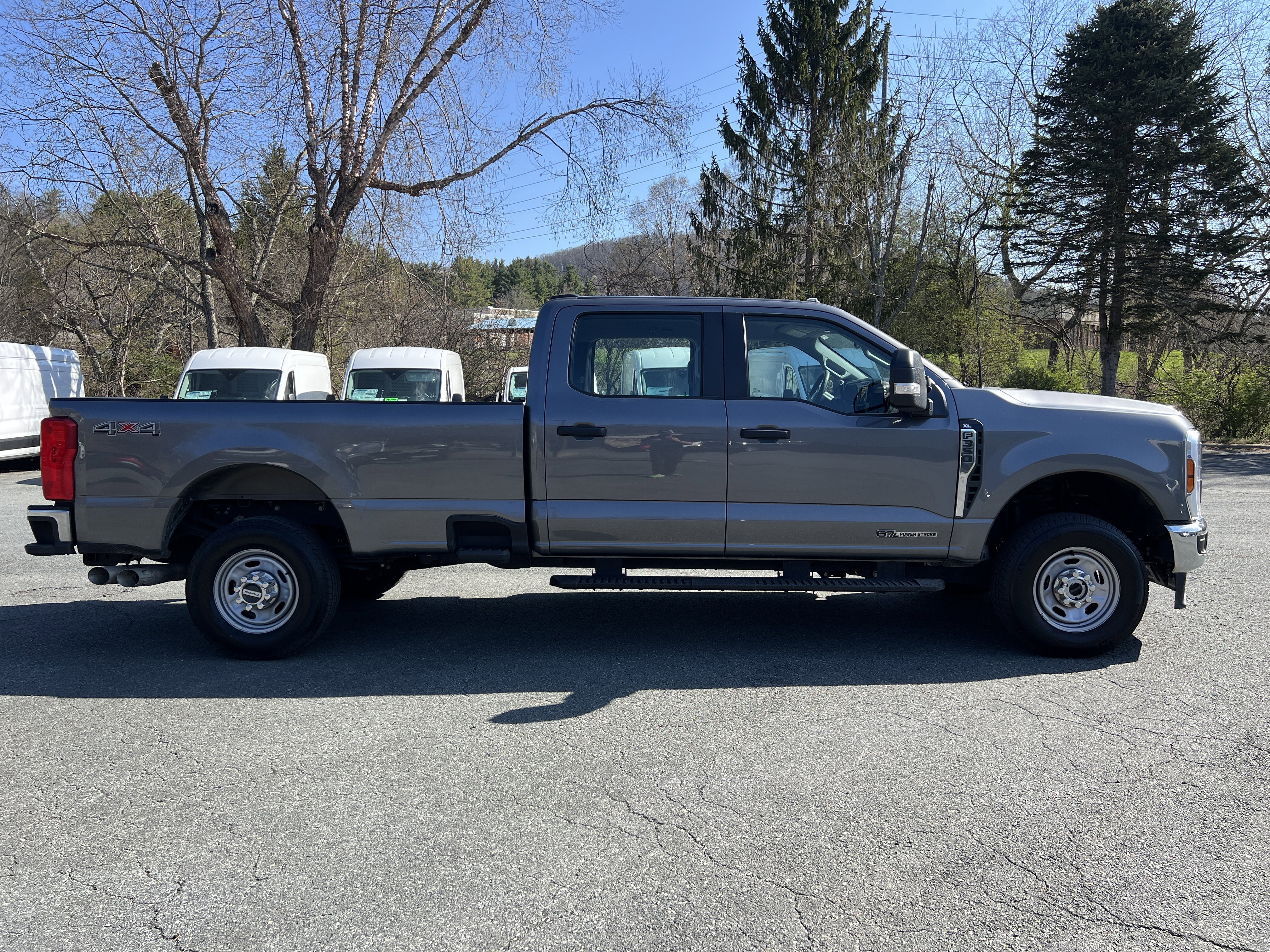 Used 2024 Ford F350 XL image 4