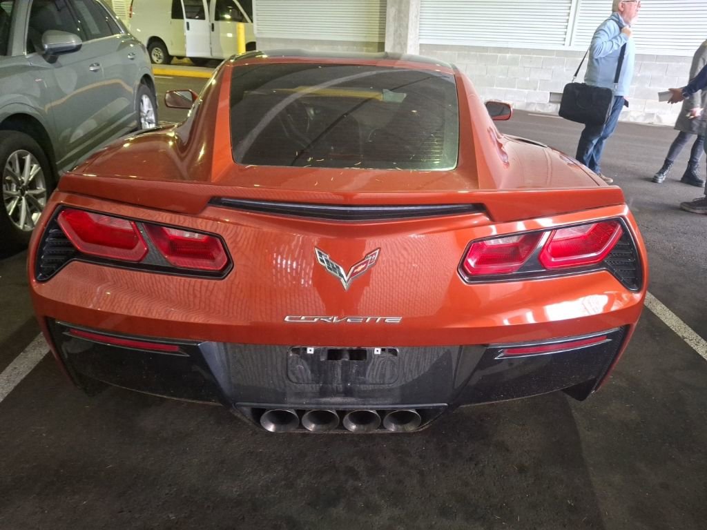 Used 2015 Chevrolet Corvette Stingray w/ 3LT Preferred Equipment Group image 9