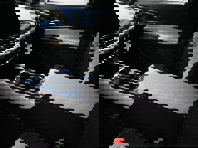 New 2026 Chevrolet Equinox EV LT image 19