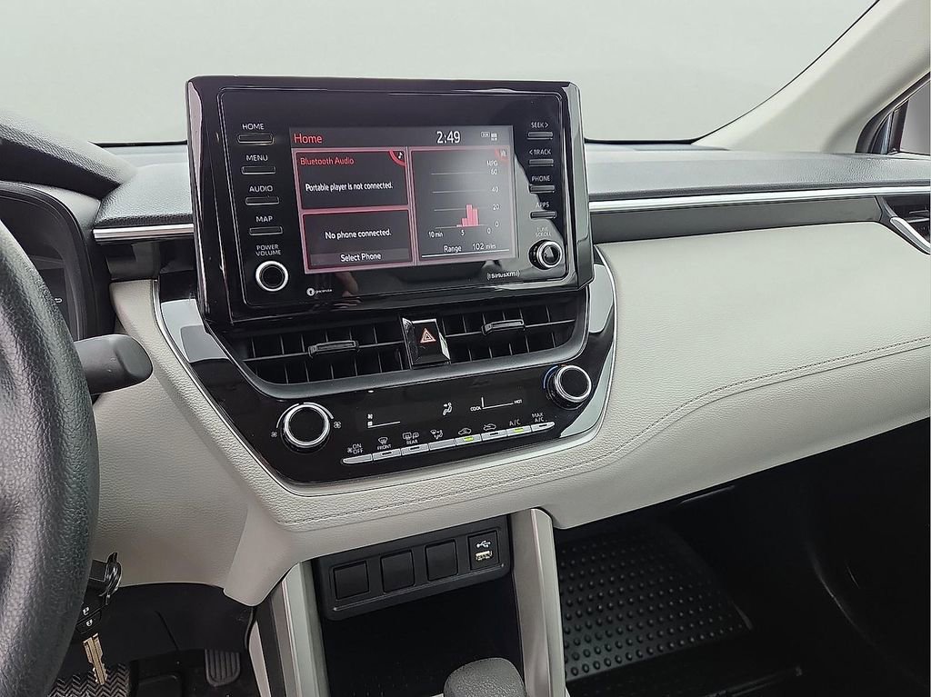 Used 2022 Toyota Corolla Cross L AWD/4WD image 19