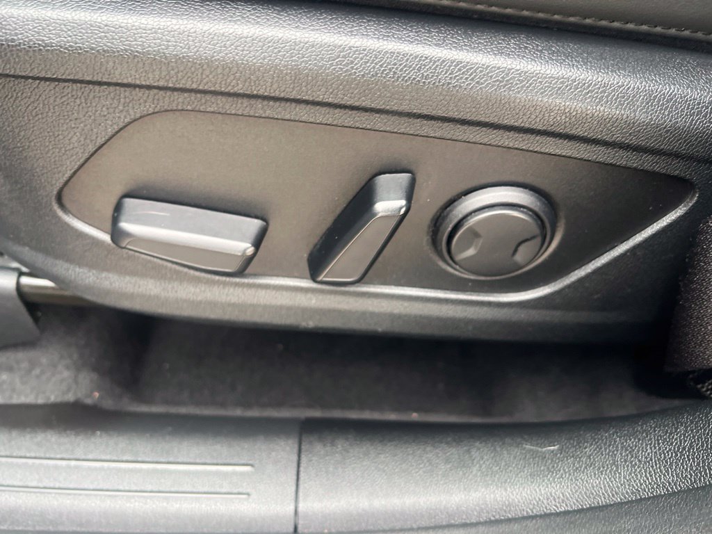 Certified 2024 Kia Sorento S FWD image 44