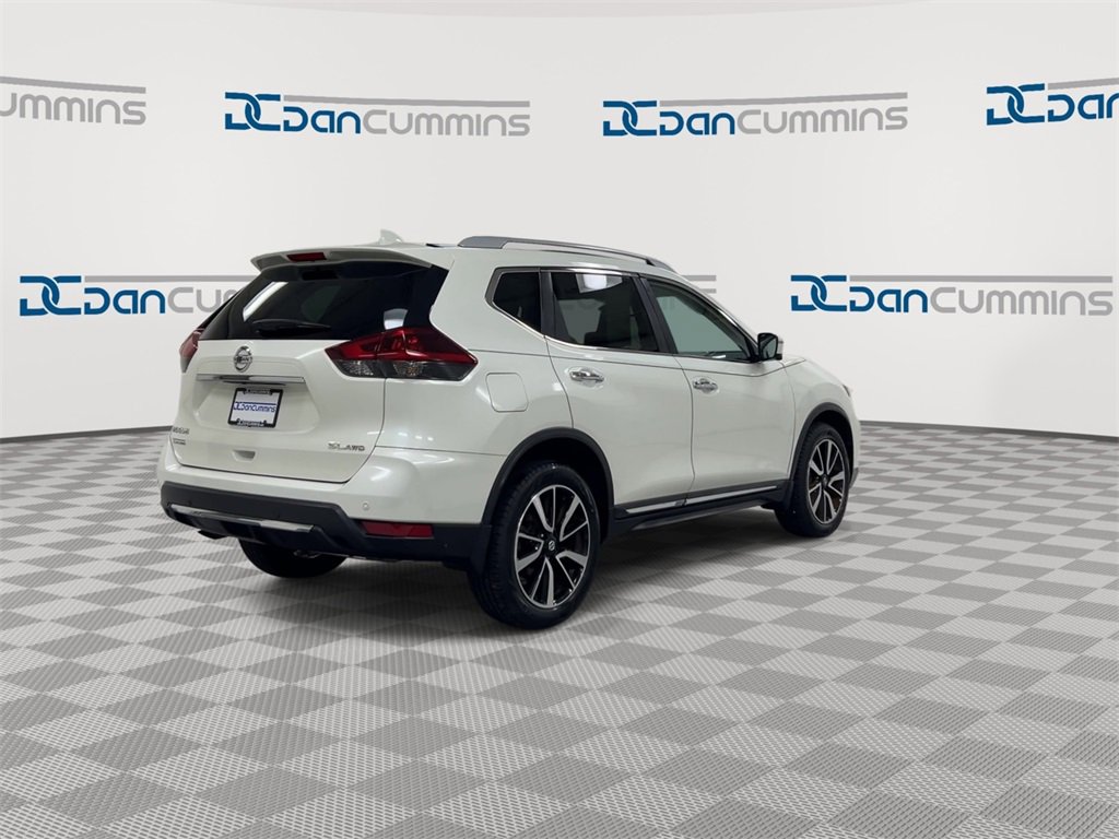 Used 2019 Nissan Rogue SL w/ Premium Package image 8