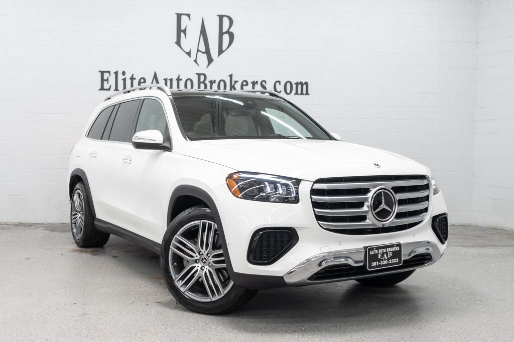 Used 2025 Mercedes-Benz GLS 450 4MATIC image 55
