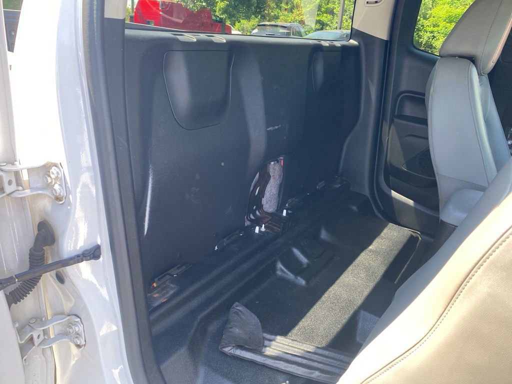 Used 2016 Chevrolet Colorado W/T RWD image 33