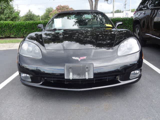 Used 2005 Chevrolet Corvette Convertible w/ Preferred Equipment Group RWD image 2