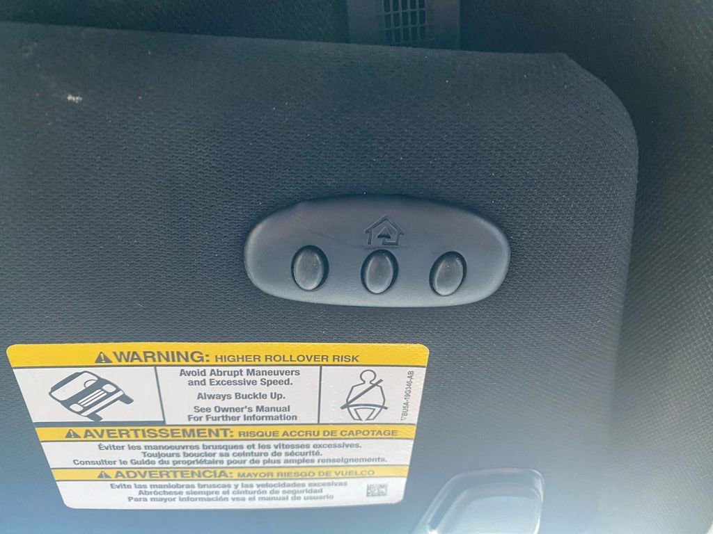 Used 2018 Ford Explorer XLT w/ Equipment Group 202A image 25