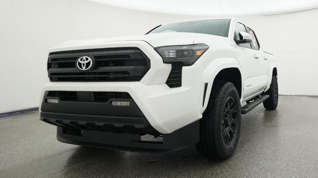 New 2026 Toyota Tacoma SR5 RWD image 32