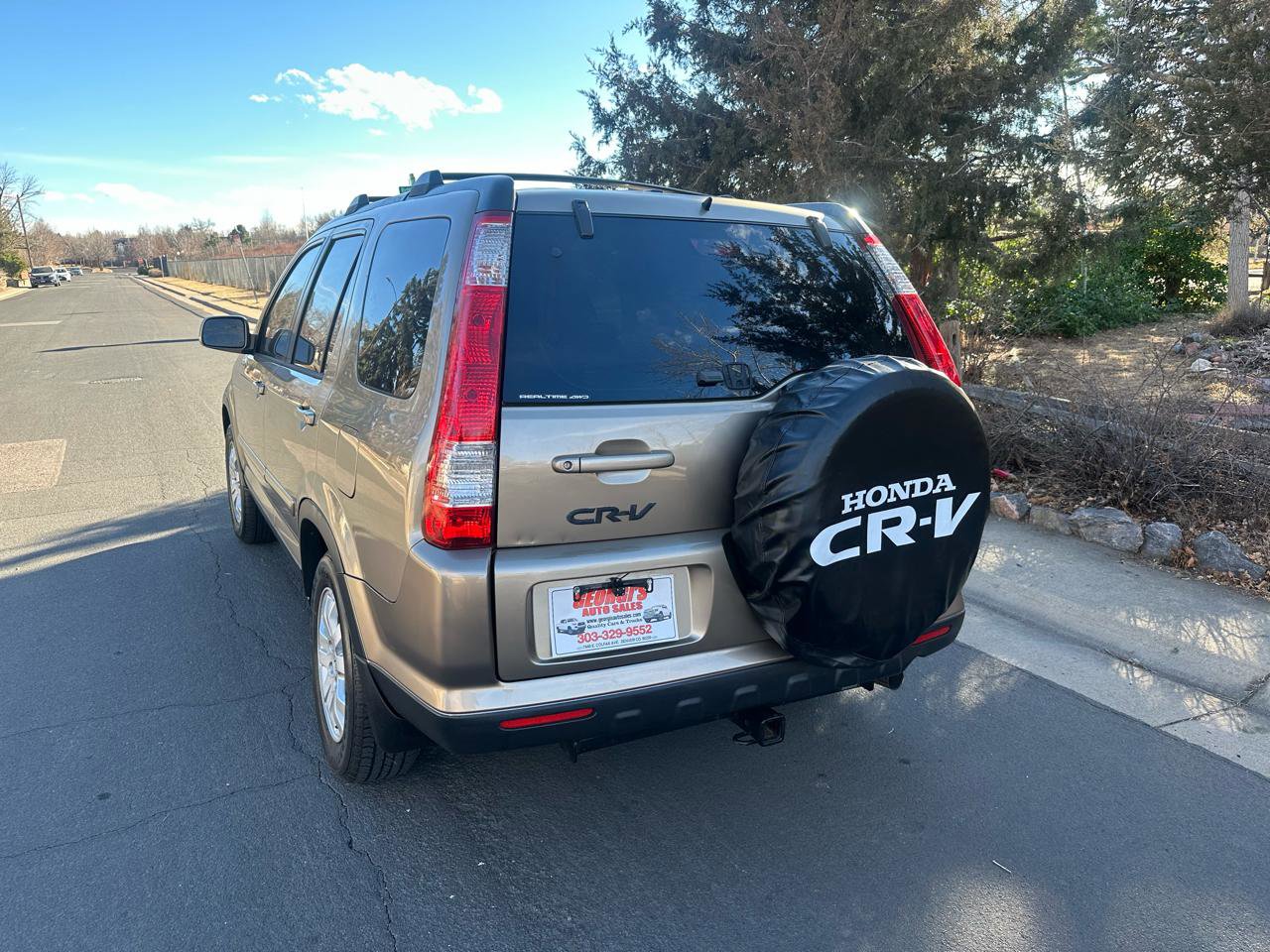 Used 2005 Honda CR-V EX image 3