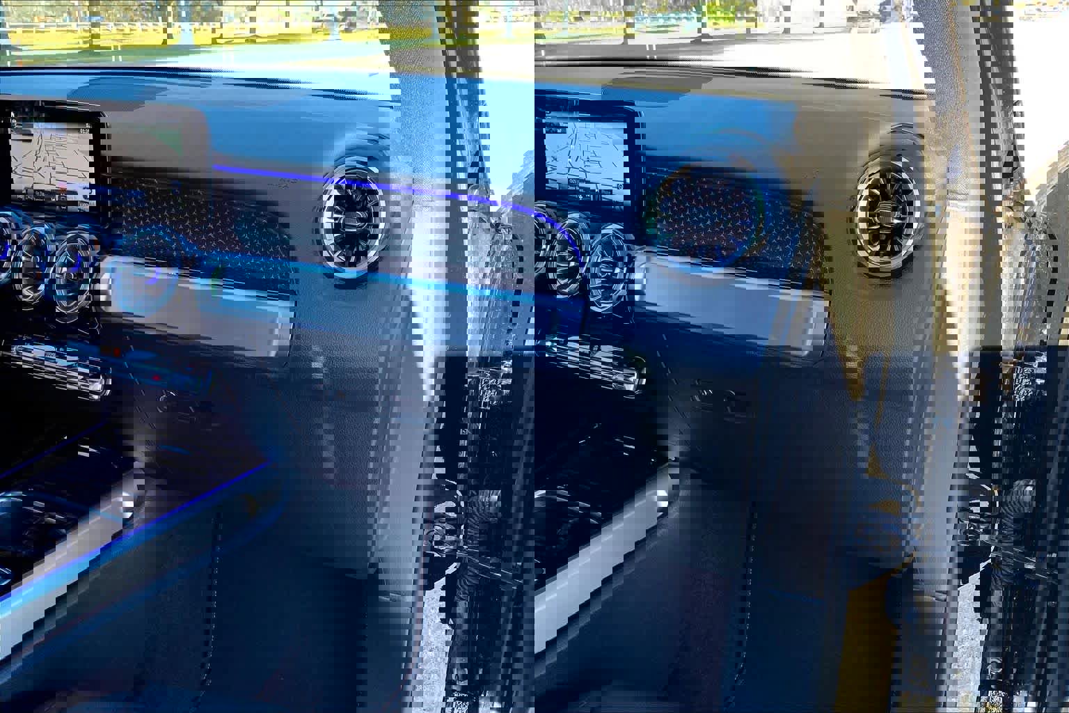 Used 2025 Mercedes-Benz GLB 250 GLB 250 image 18