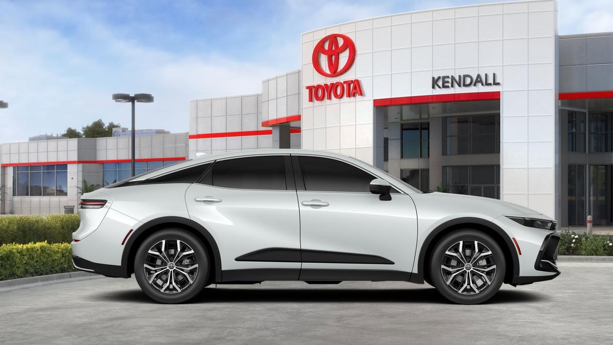 New 2026 Toyota Crown XLE AWD/4WD image 34