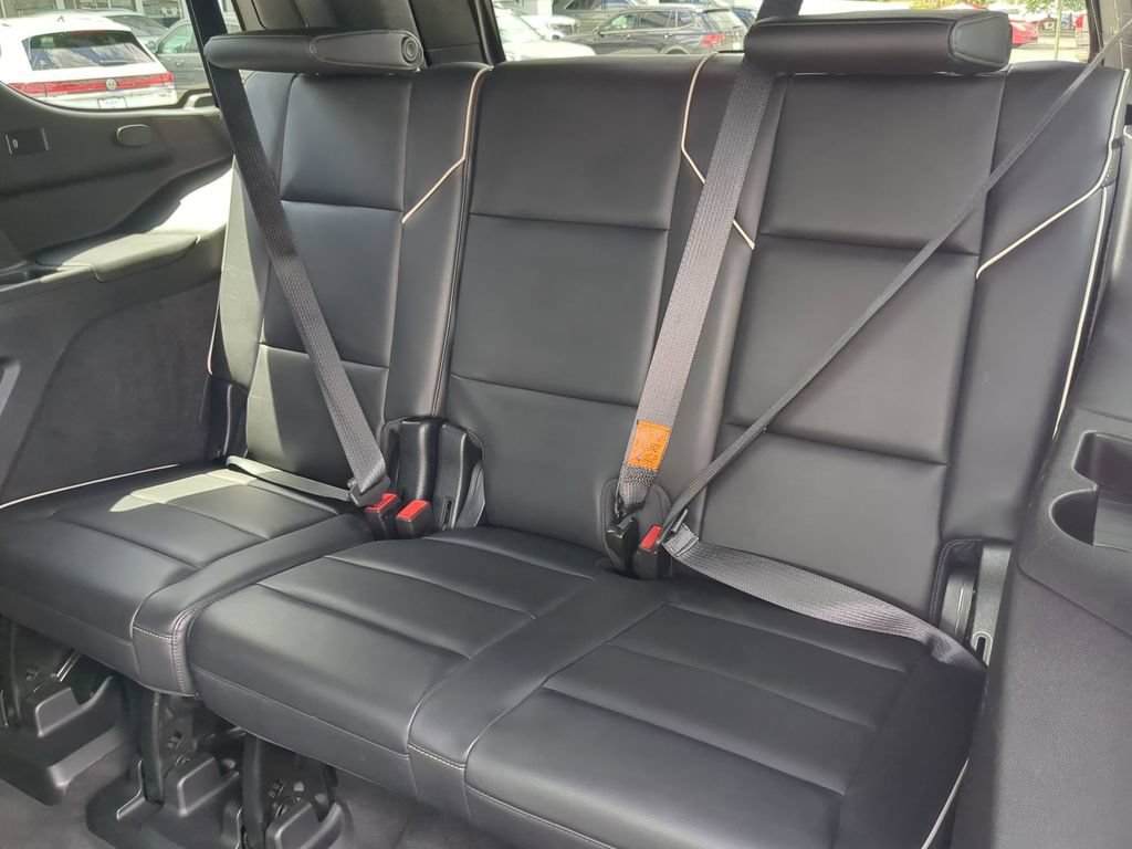Used 2023 Cadillac Escalade Sport AWD/4WD image 19