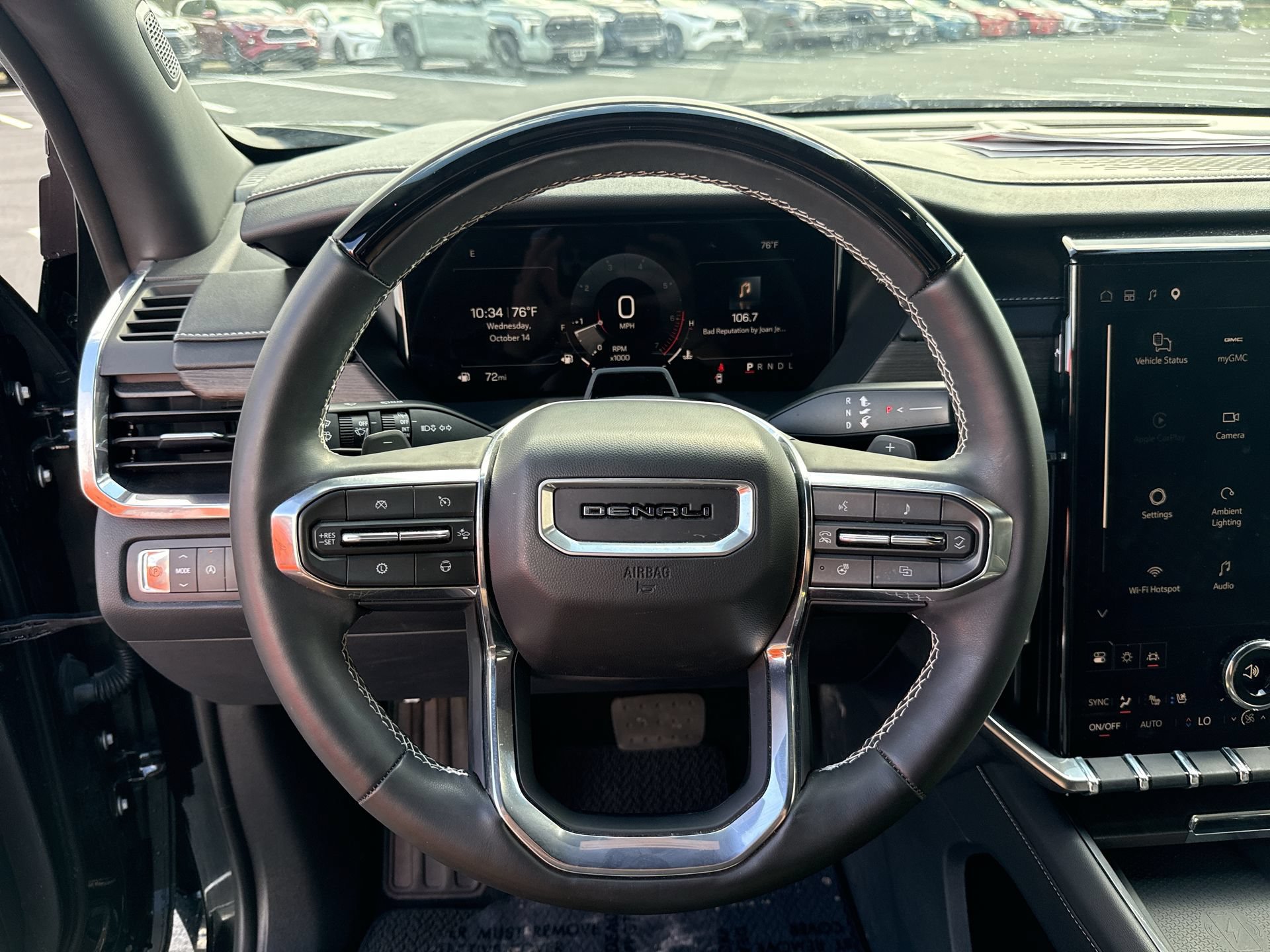 Used 2025 GMC Acadia Denali w/ Super Cruise Package FWD image 11