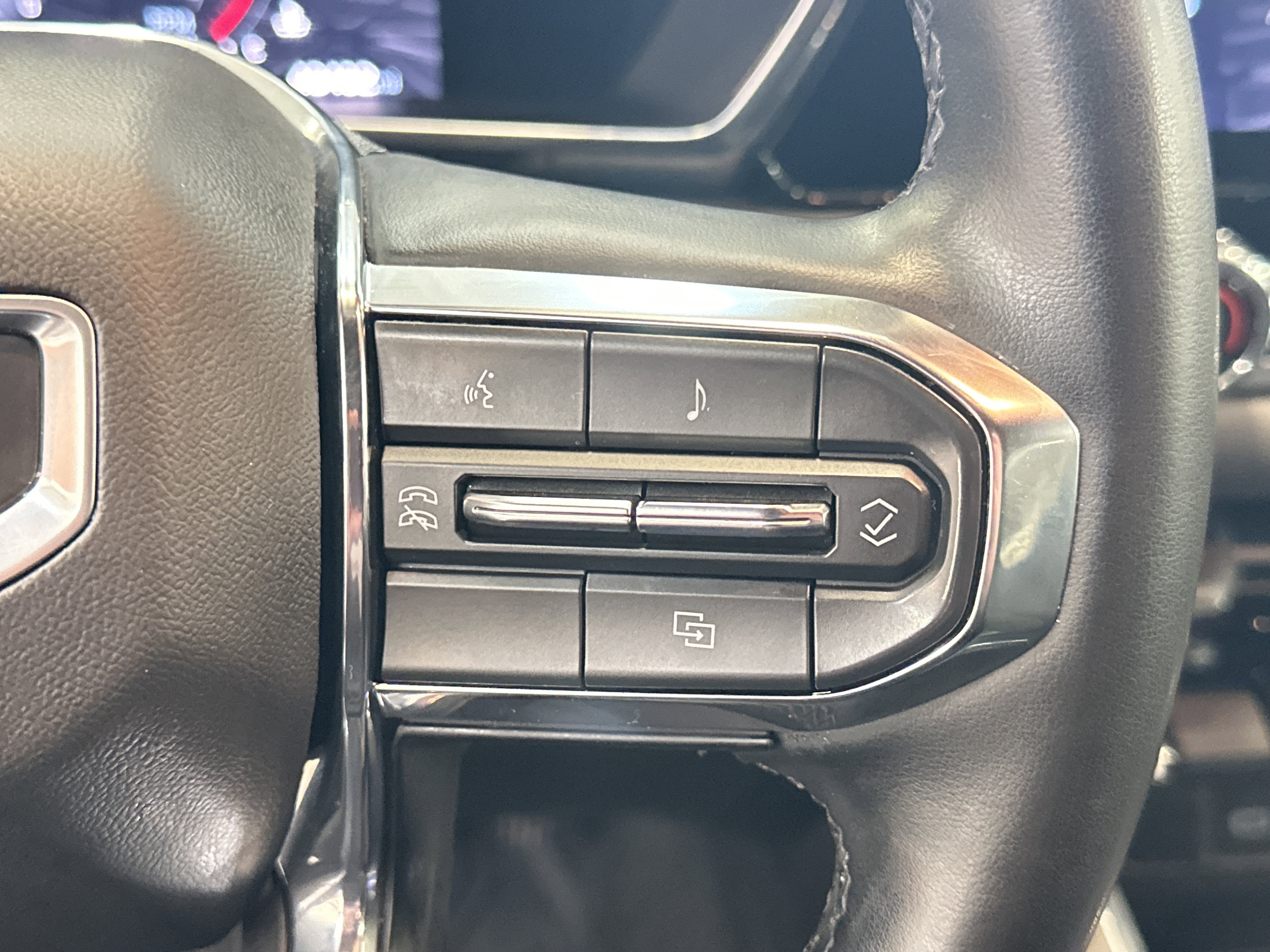 Used 2023 GMC Canyon Elevation w/ Convenience Package image 28