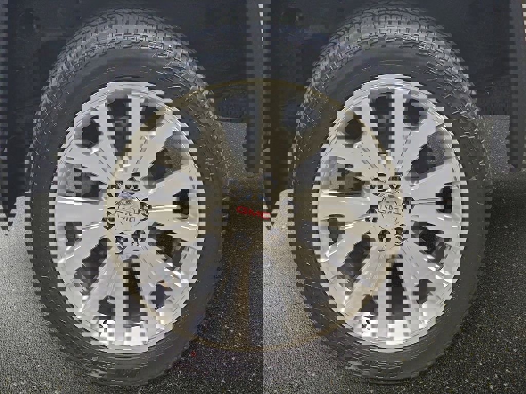 Used 2018 GMC Sierra 1500 SLT w/ Suspension Package, Off-Road image 36