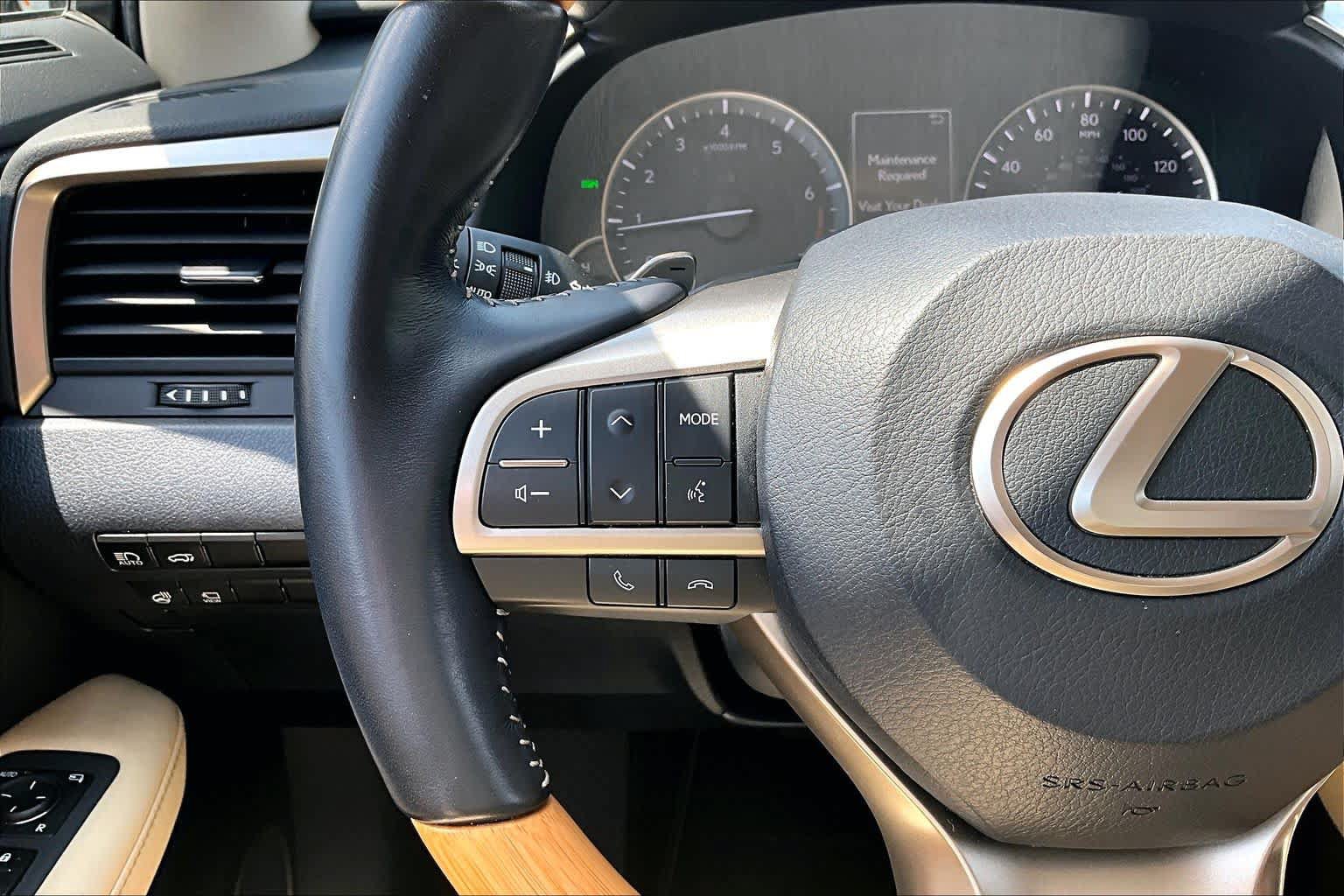Used 2022 Lexus RX 350L FWD w/ Premium Package image 24