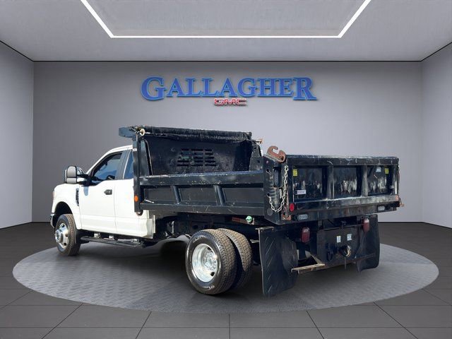 Used 2021 Ford F350 XL w/ Power Equipment Group image 7