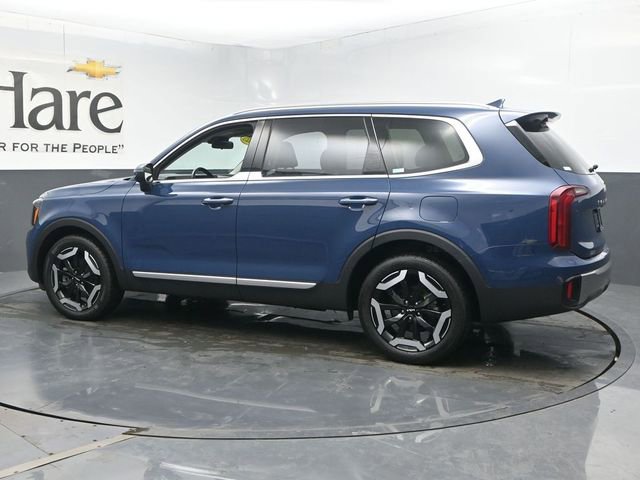 Used 2025 Kia Telluride S FWD image 54