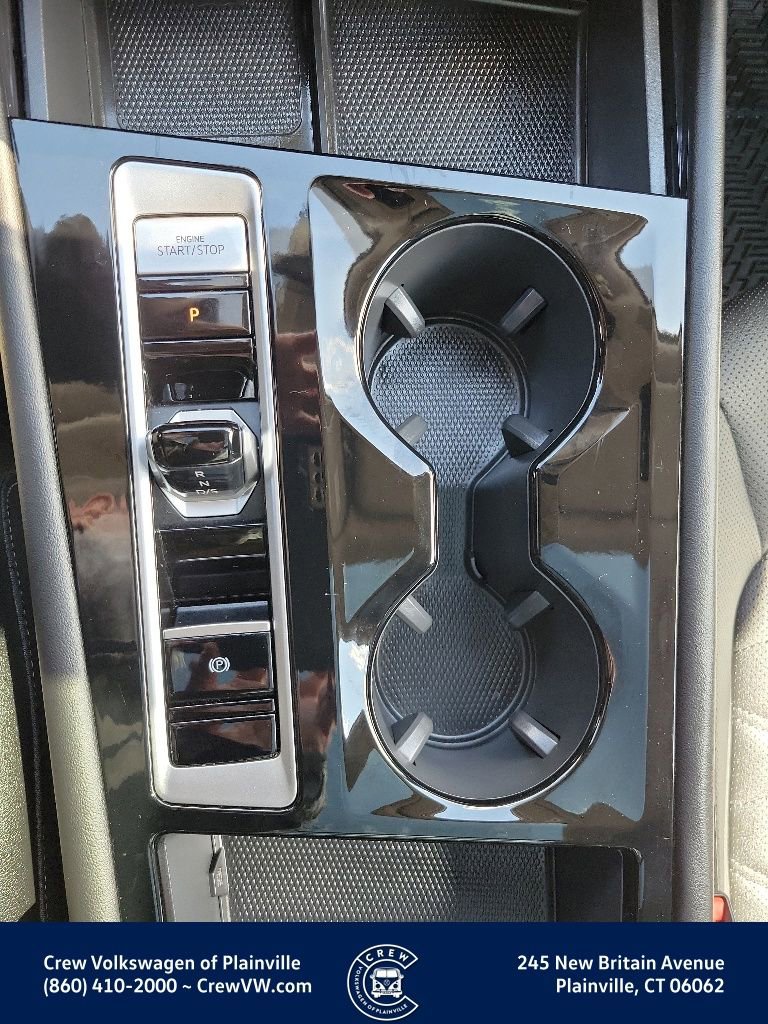 Used 2024 Volkswagen Atlas SE AWD/4WD image 10