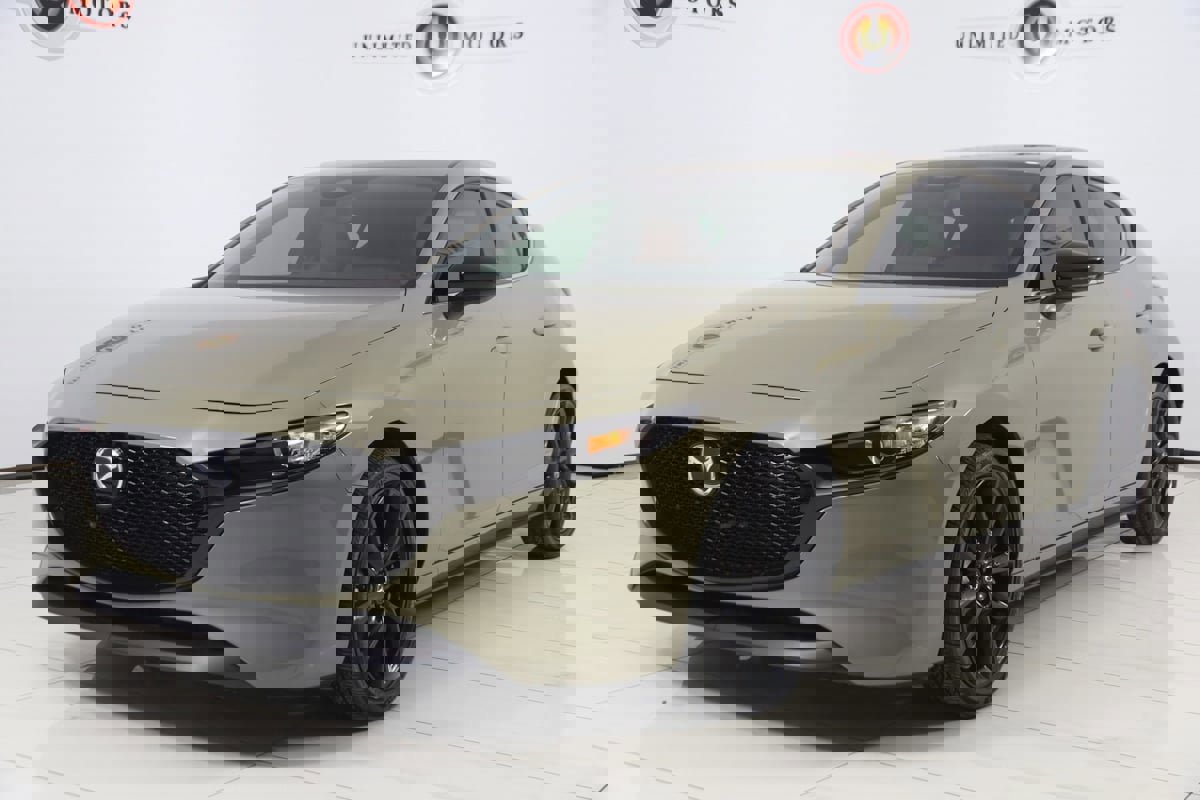 Used 2025 MAZDA MAZDA3 Carbon image 5