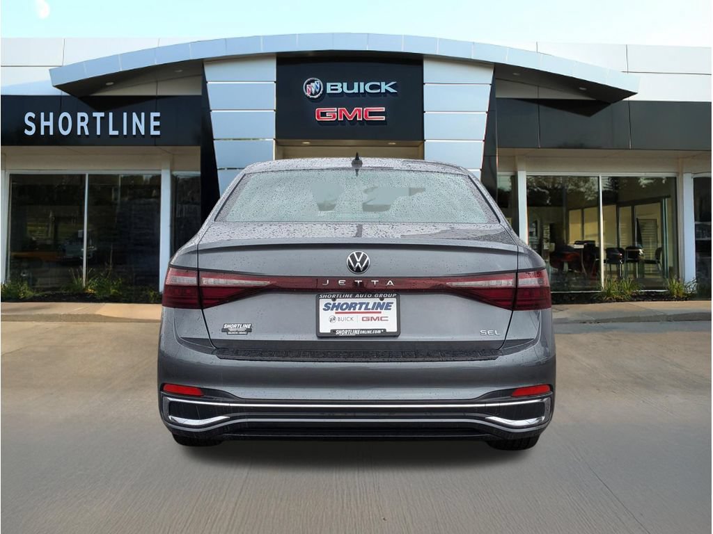 Used 2025 Volkswagen Jetta SEL FWD image 4