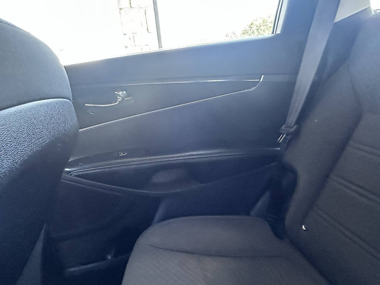 Used 2018 Kia Sorento L FWD image 29