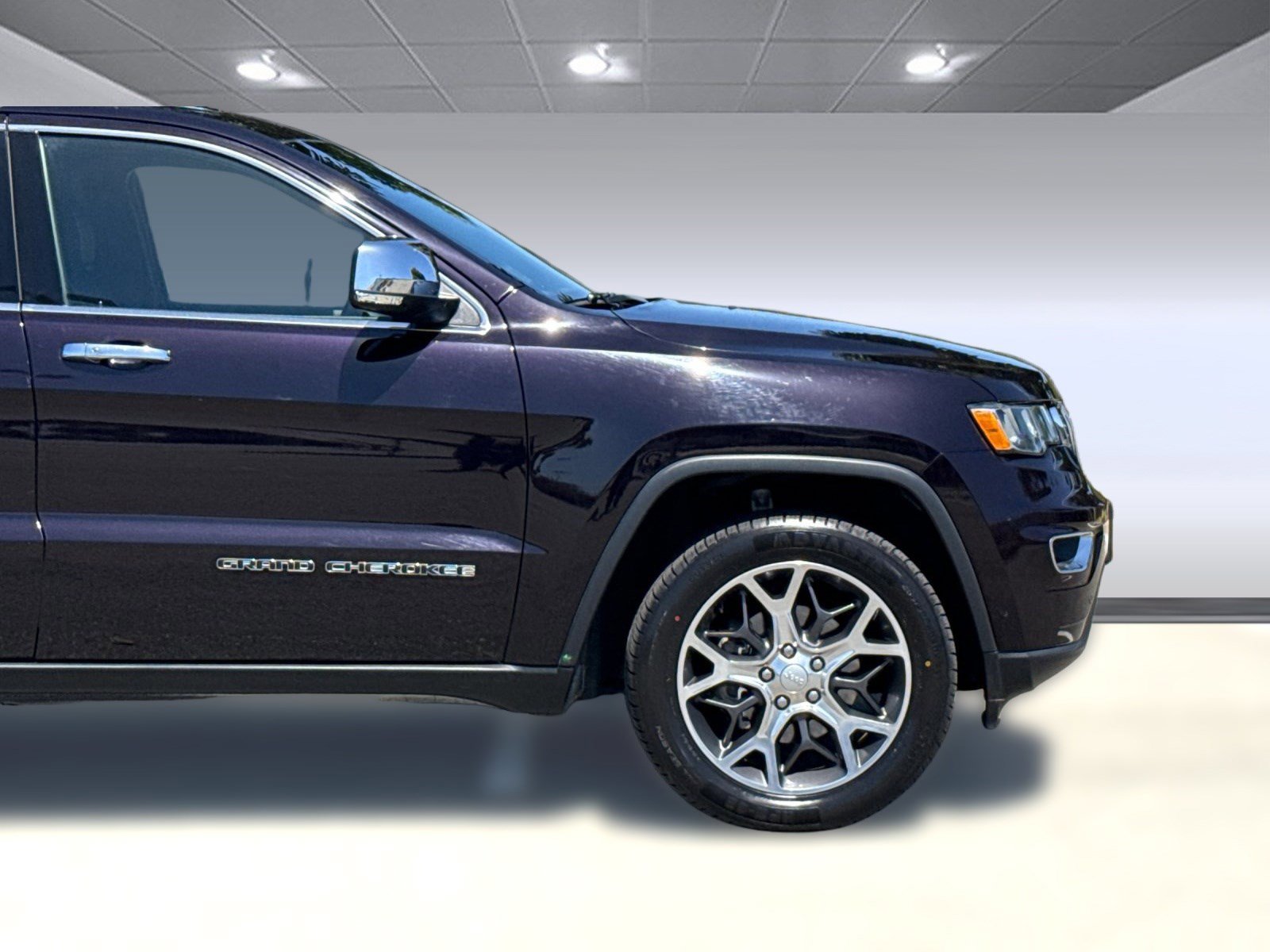 Used 2019 Jeep Grand Cherokee Limited AWD/4WD image 35
