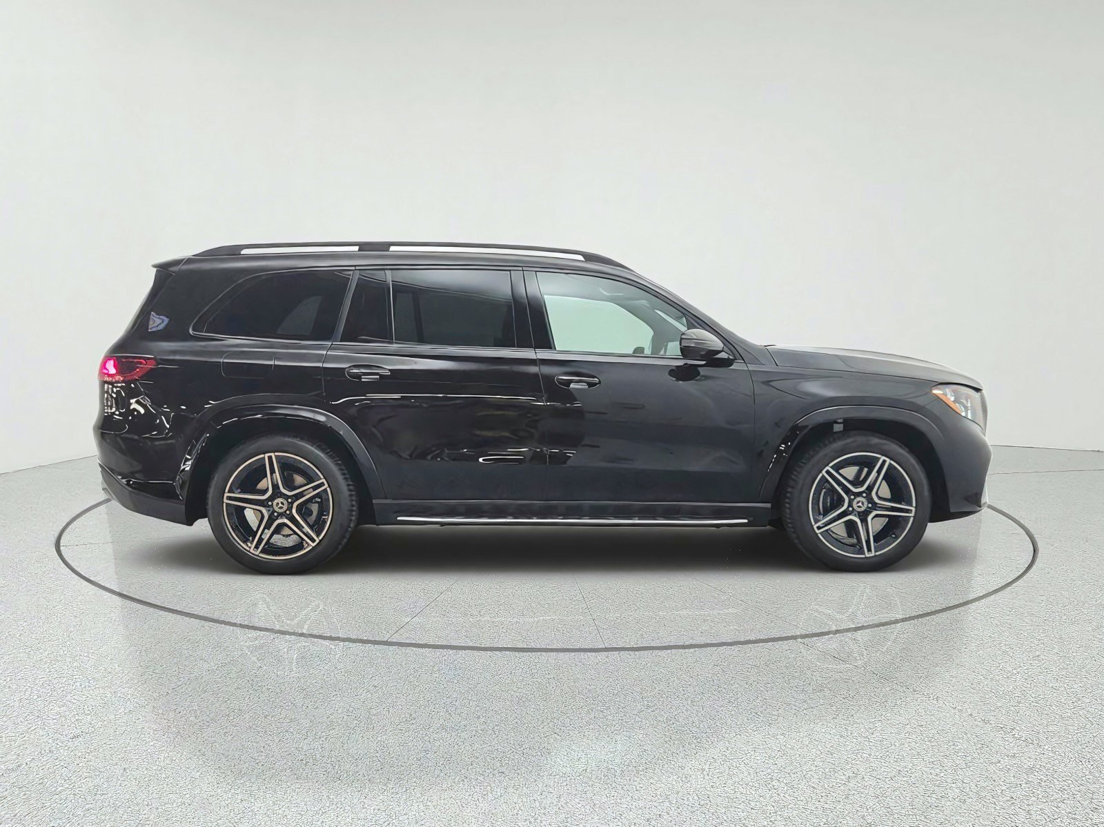 New 2027 Mercedes-Benz GLS 450 4MATIC image 4
