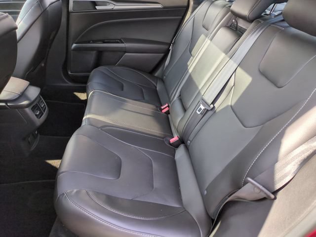 Used 2014 Ford Fusion Titanium FWD image 28
