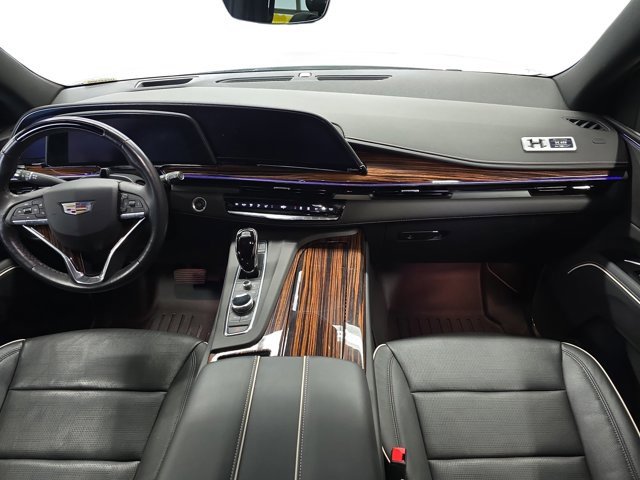 Used 2023 Cadillac Escalade Premium Luxury w/ Performance Package image 9