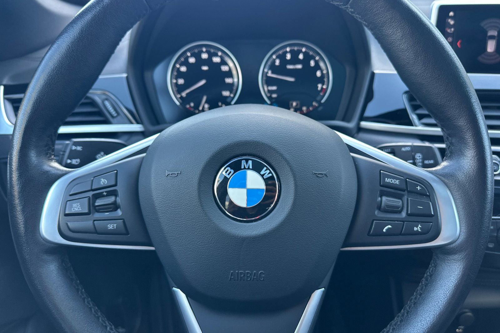 Used 2020 BMW X1 sDrive28i w/ Premium Package FWD image 24