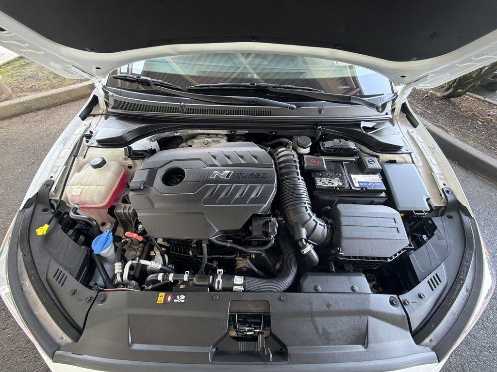 Used 2022 Hyundai Veloster N FWD image 31