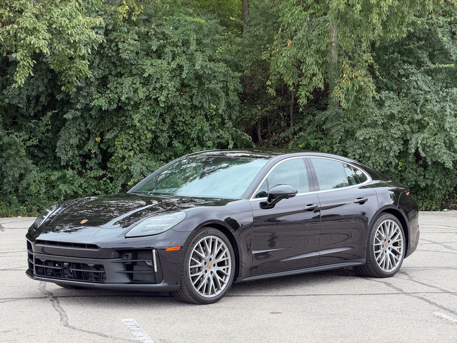 Certified 2026 Porsche Panamera 4 AWD/4WD image 1
