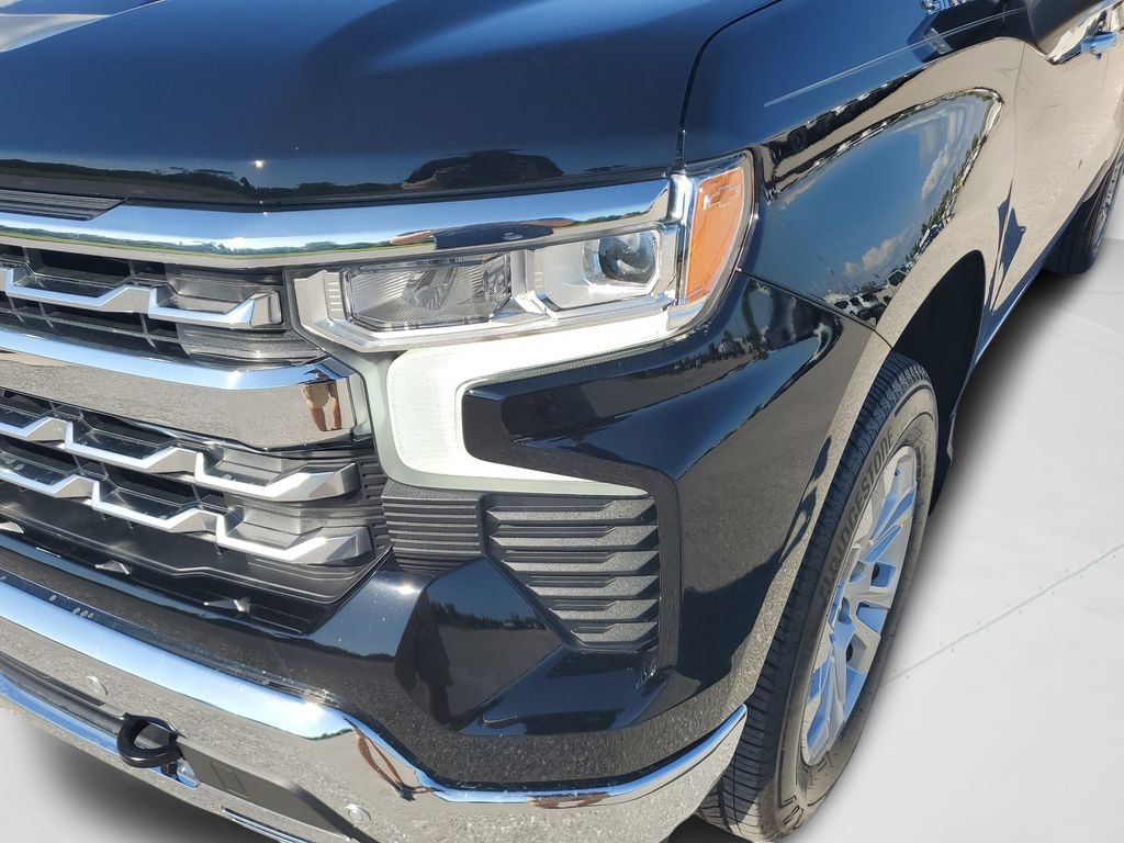 Used 2025 Chevrolet Silverado 1500 LTZ w/ LTZ Premium Package AWD/4WD image 27