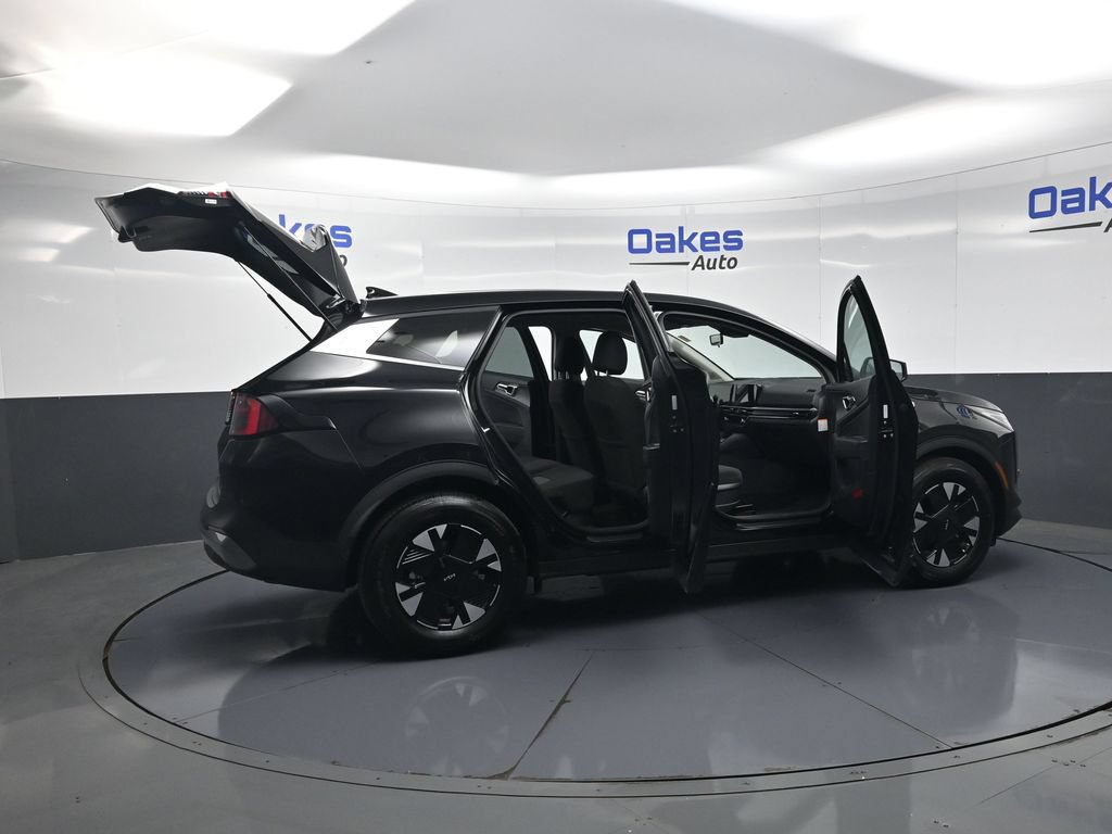 Certified 2026 Kia Sportage LX FWD image 52