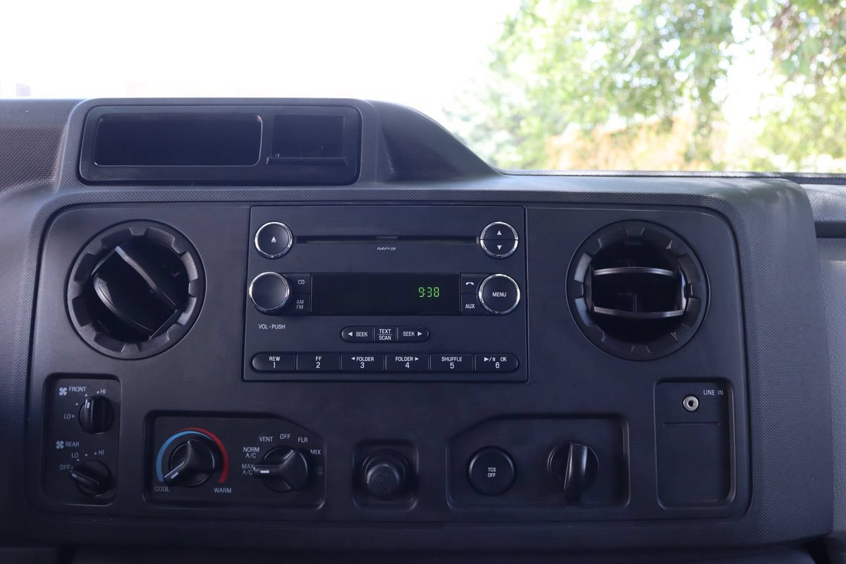Used 2012 Ford E-350 and Econoline 350 XLT RWD image 34