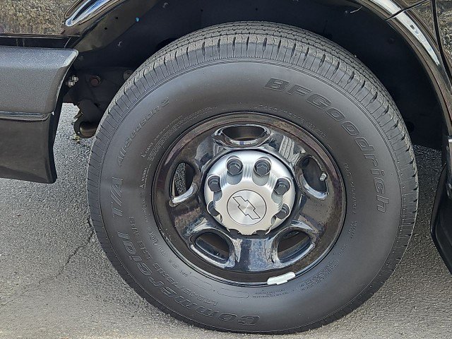 Used 2016 Chevrolet Express 2500 RWD image 30