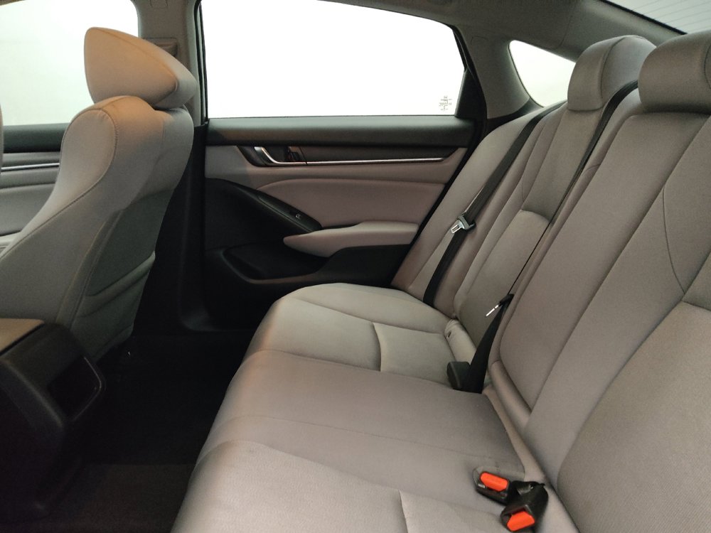 Used 2018 Honda Accord LX image 18