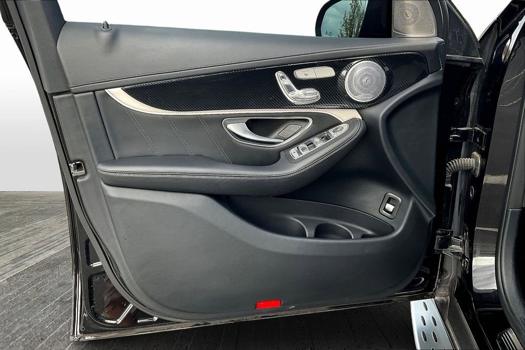 Used 2020 Mercedes-Benz GLC 63 AMG S image 20