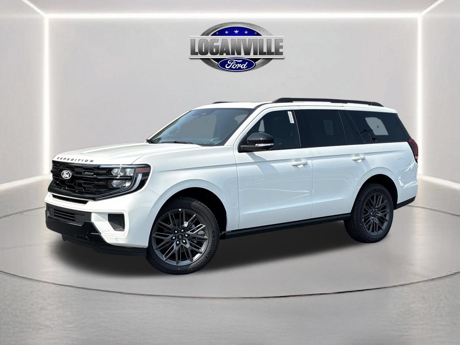 New 2027 Ford Expedition Platinum w/ Stealth Appearance Package RWD image 1