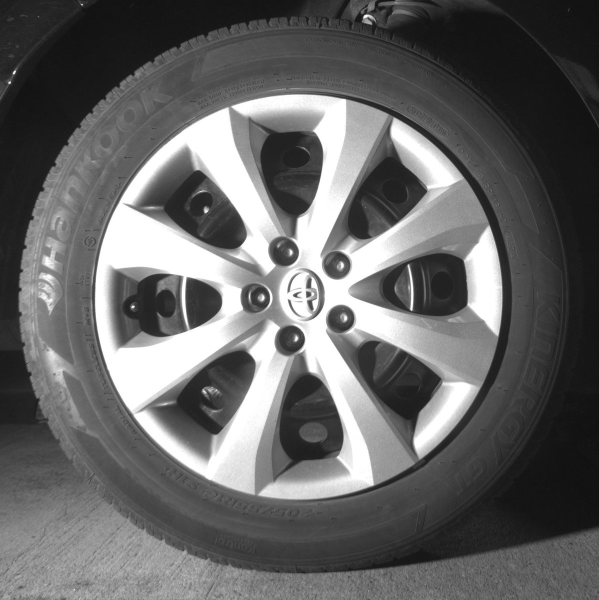 Used 2025 Toyota Corolla LE FWD image 15