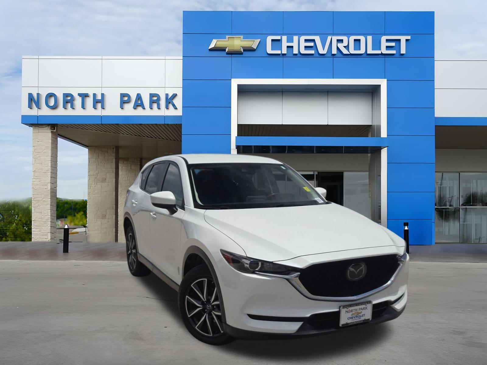 Used 2018 MAZDA CX-5 Touring AWD/4WD image 1