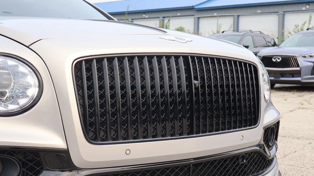 Used 2022 Bentley Flying Spur V8 AWD/4WD image 47