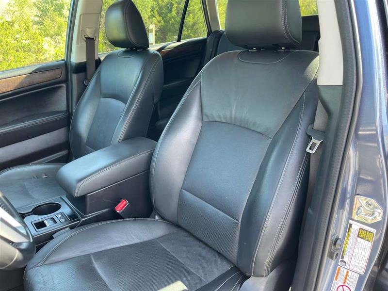 Used 2016 Subaru Outback 3.6R Limited AWD/4WD image 88