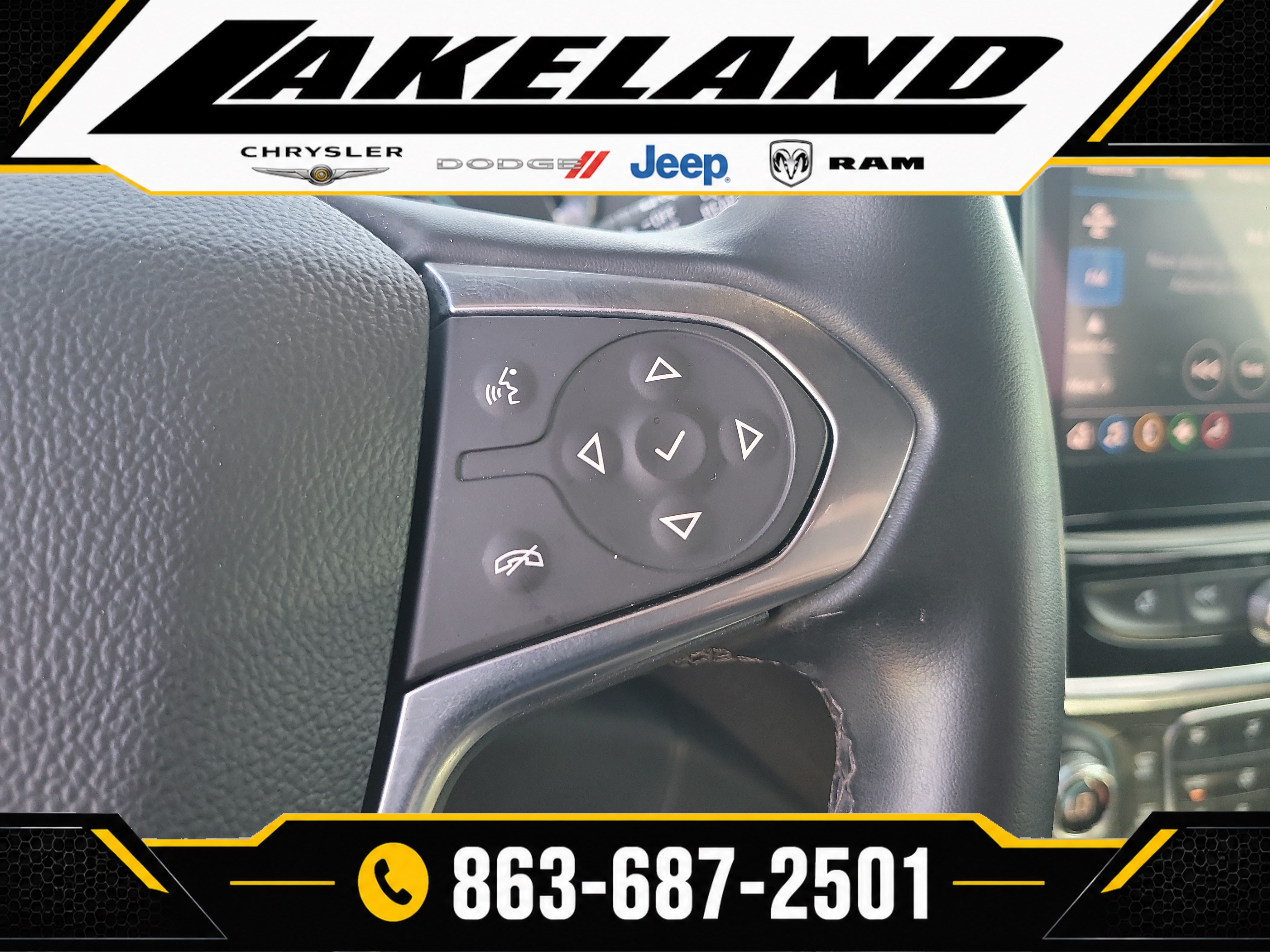 Used 2023 Chevrolet Traverse LT AWD/4WD image 28