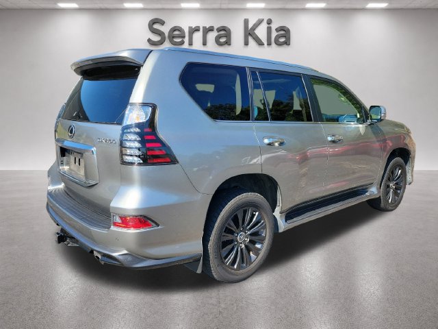 Used 2023 Lexus GX 460 Premium w/ Accessory Package AWD/4WD image 5
