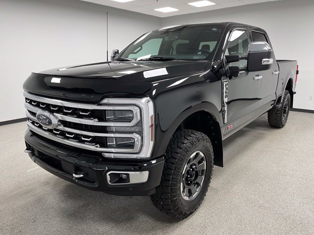 Used 2024 Ford F350 Platinum w/ Tremor Off-Road Package AWD/4WD image 4