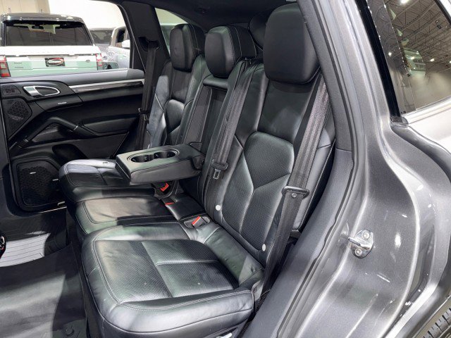 Used 2012 Porsche Cayenne S w/ Premium Pkg Plus image 15